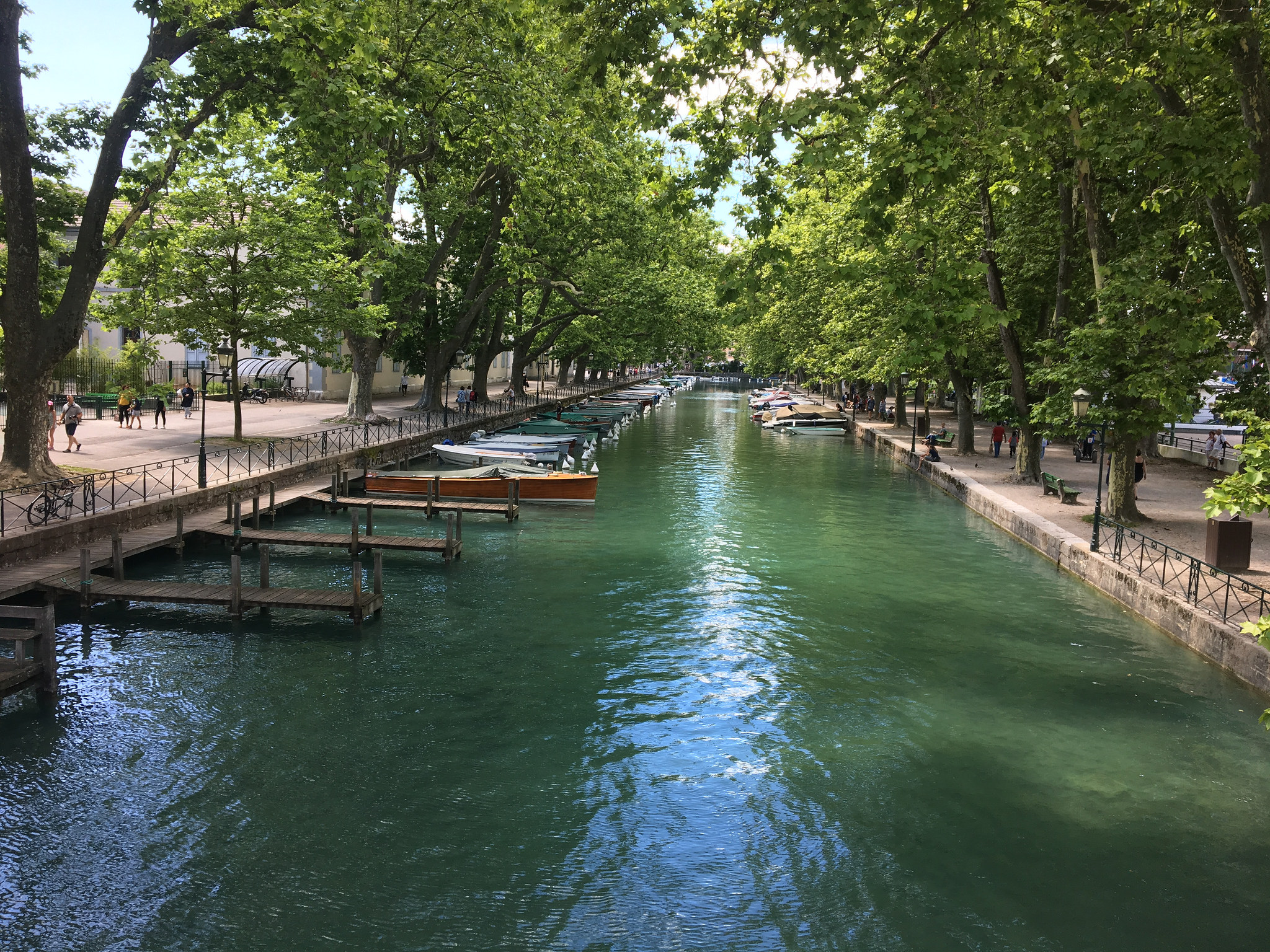 annecy canal